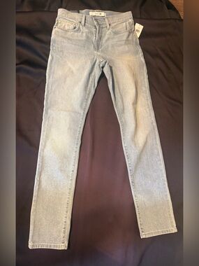 Joe's Jeans Skylar Slim Fit Straight Leg Light Wash Jeans NWT Size 30x34 30L